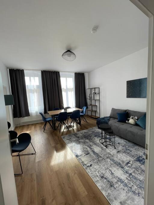 Lucky Stays Ls10 - Vollausstattung - Zentrum - Aufzug - Grosse Kueche - 2 Zimmer - Smart-Tv Magdeburg Exterior photo